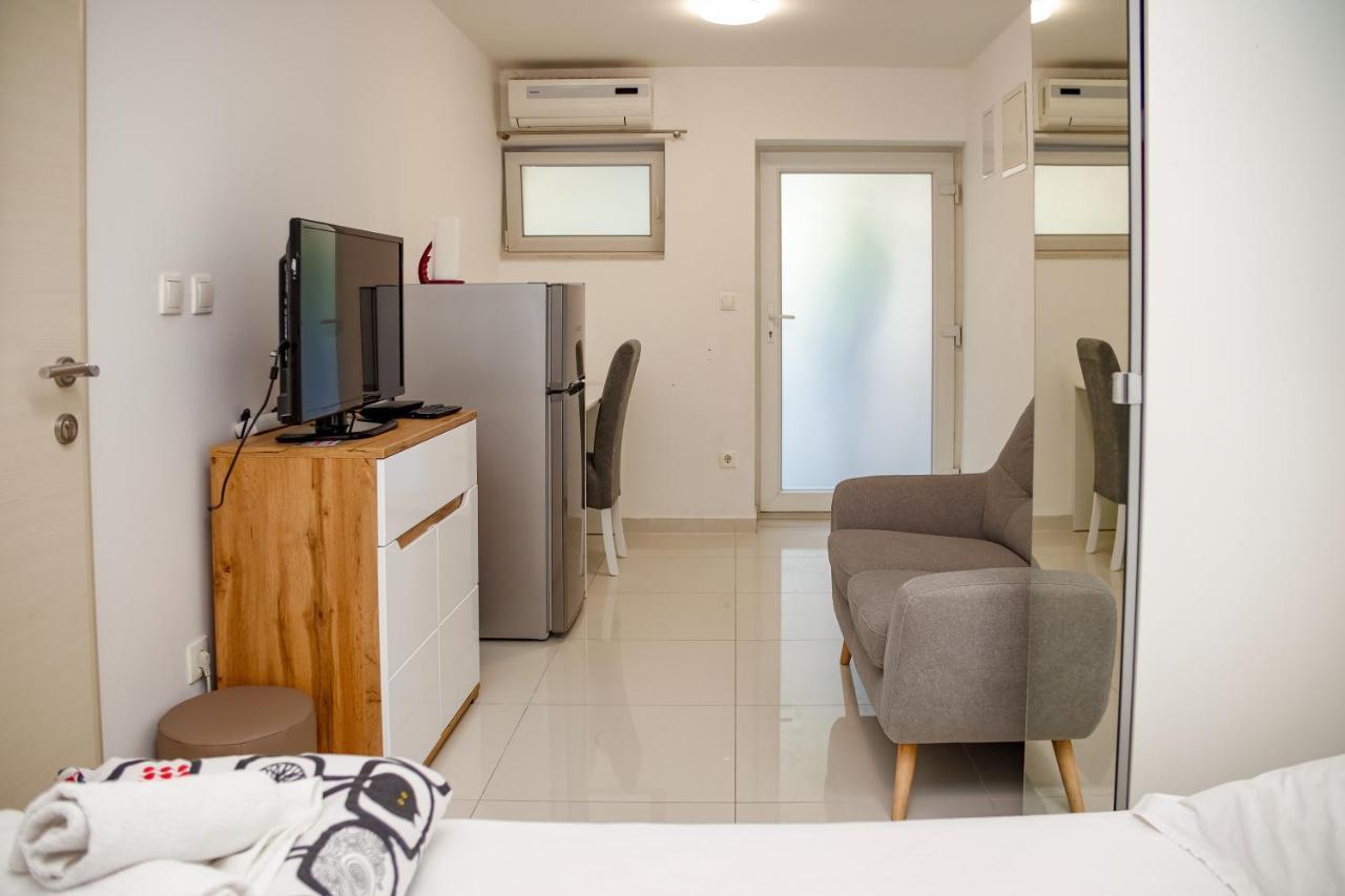 Studio Apartman Hotel Split Exterior foto