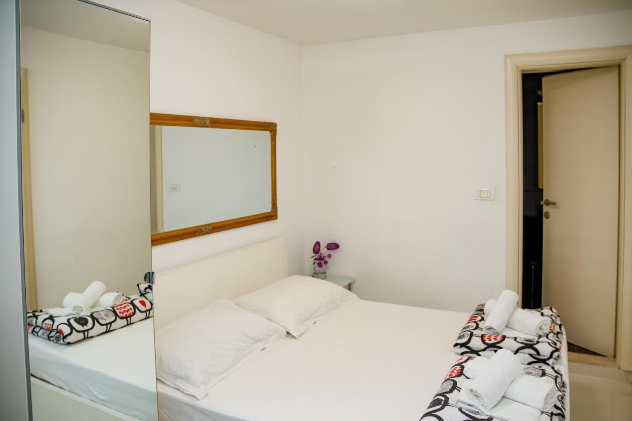Studio Apartman Hotel Split Exterior foto